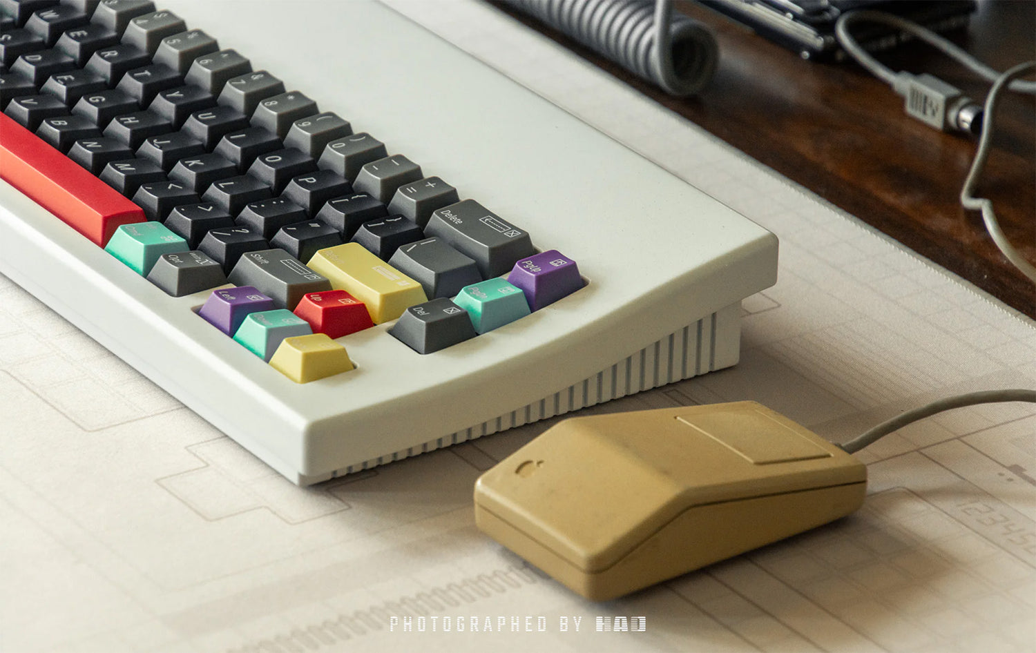Keycap Making Revealed: The Differences Between UV& Screen Printing