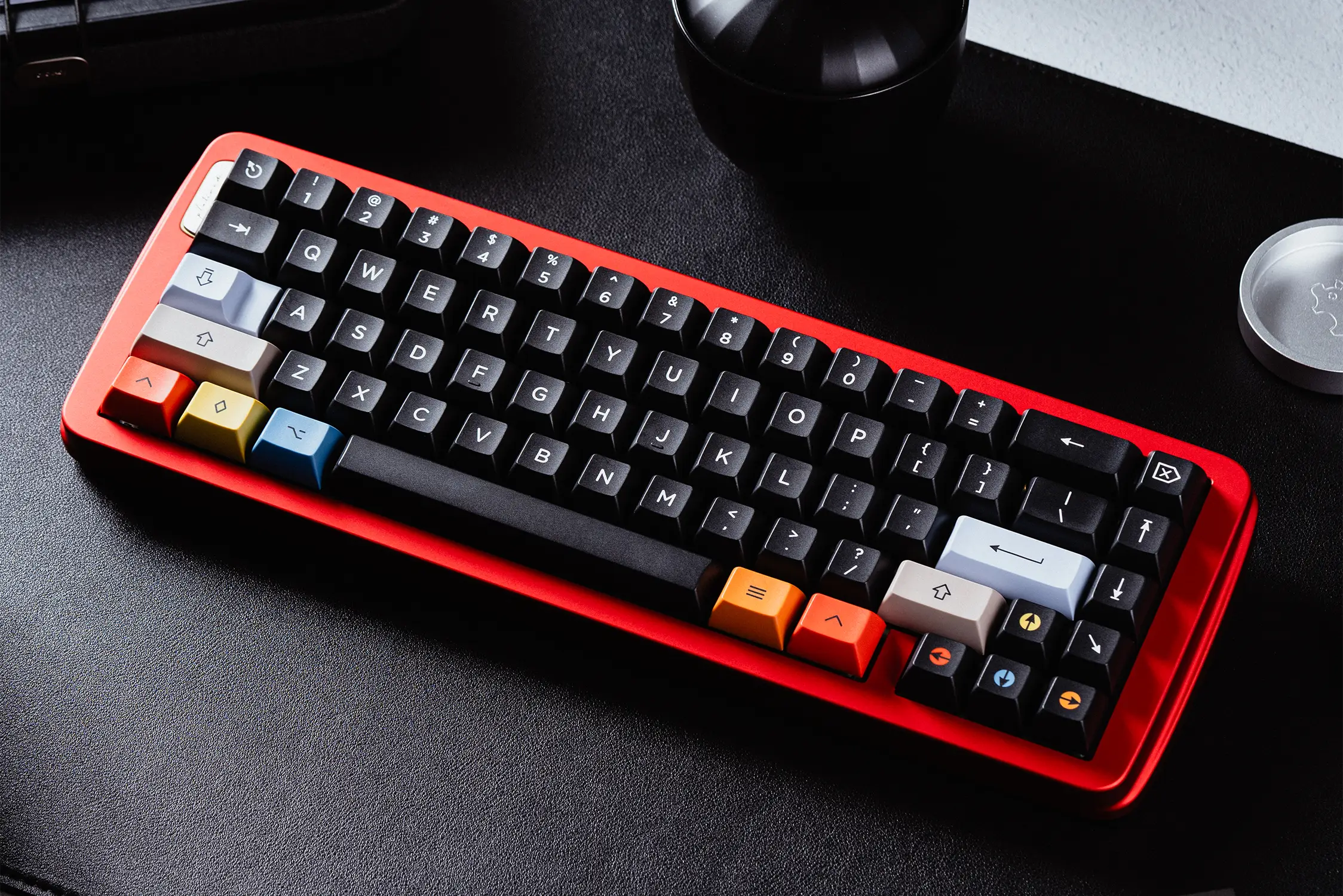 KAT White on Black + Extensions Thickened Double Shot PBT Keycaps