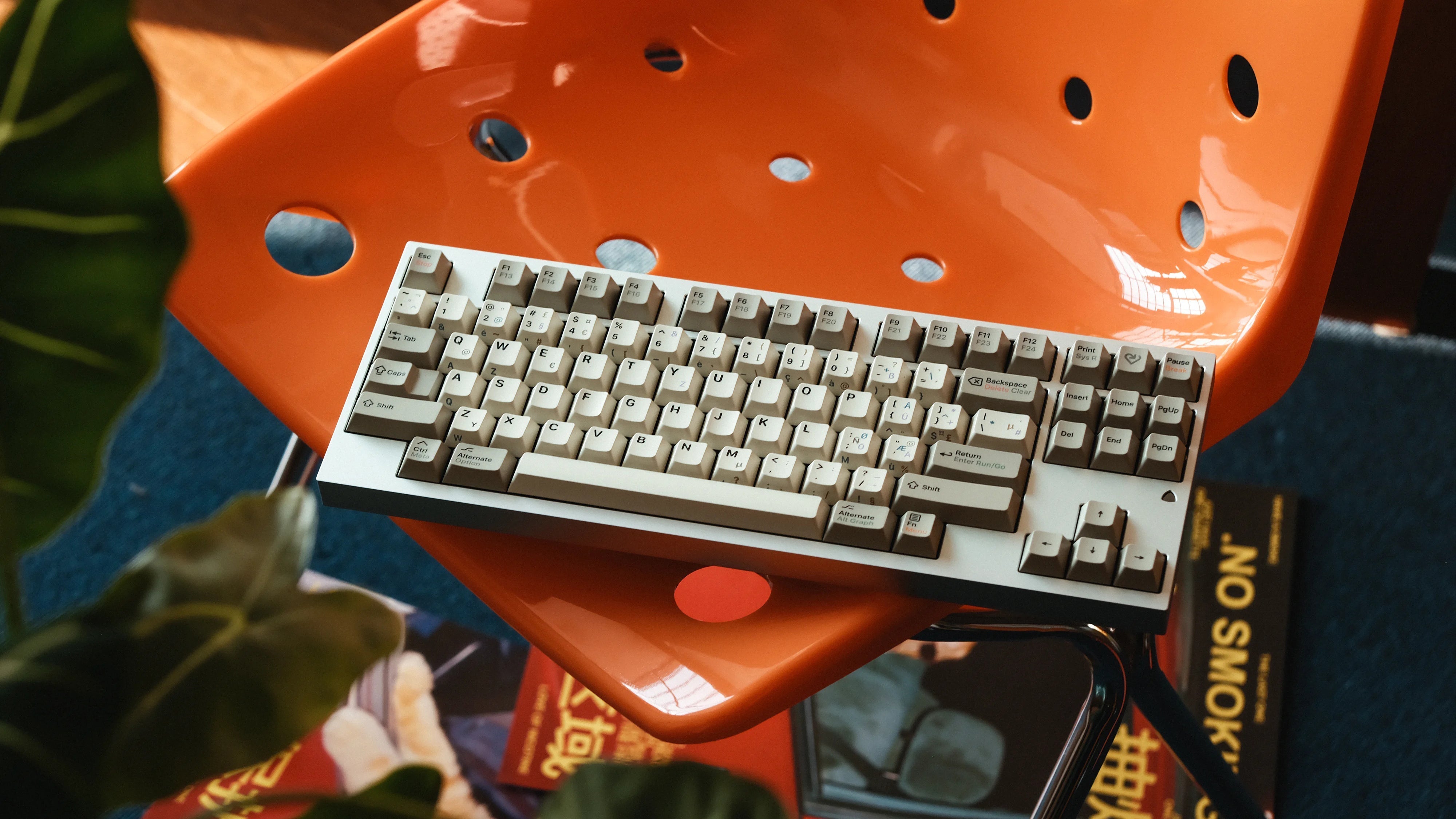 ABS Bartender Cherry Profile Keycaps|Keyreative