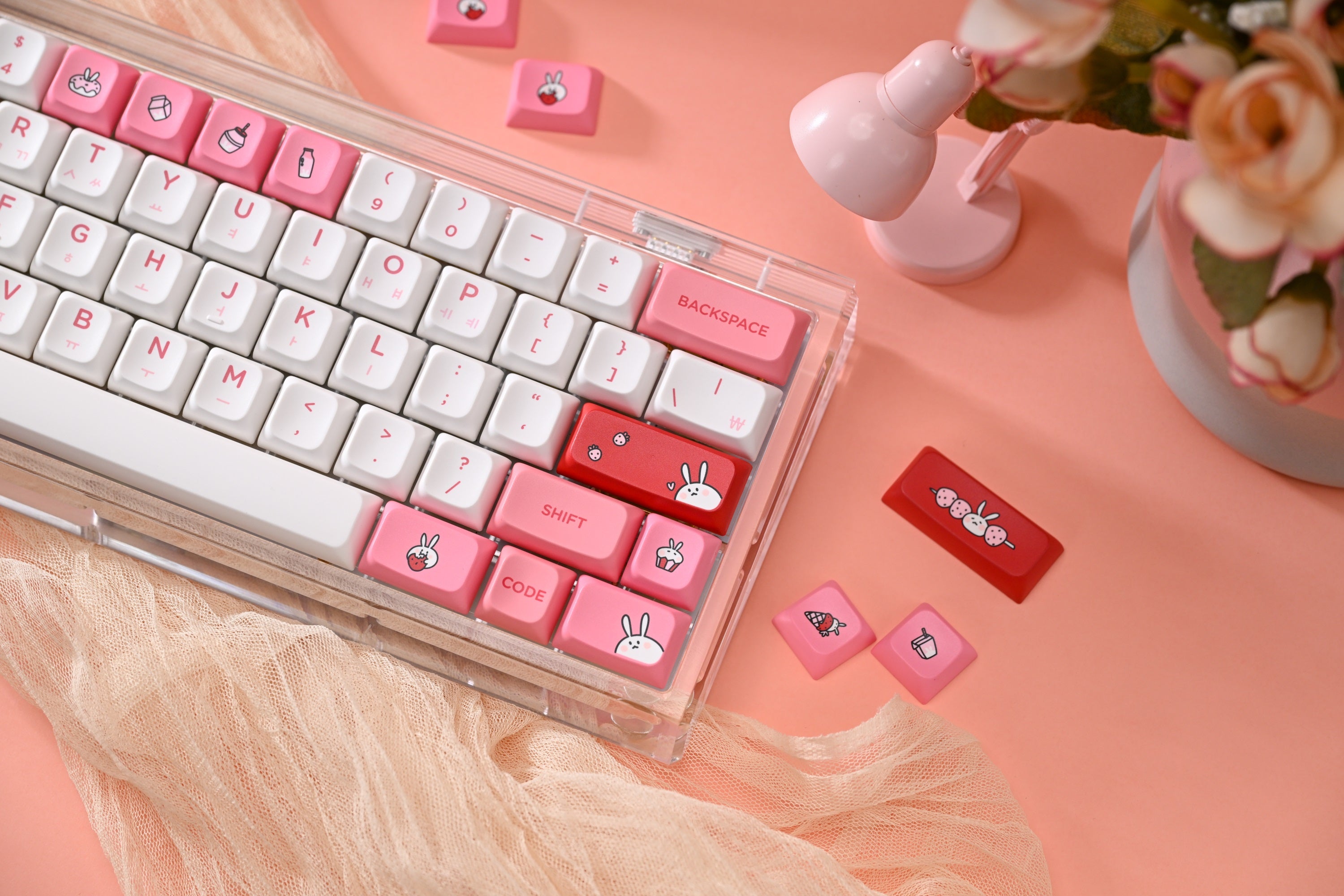 PBS Strawberry Milk Keycaps