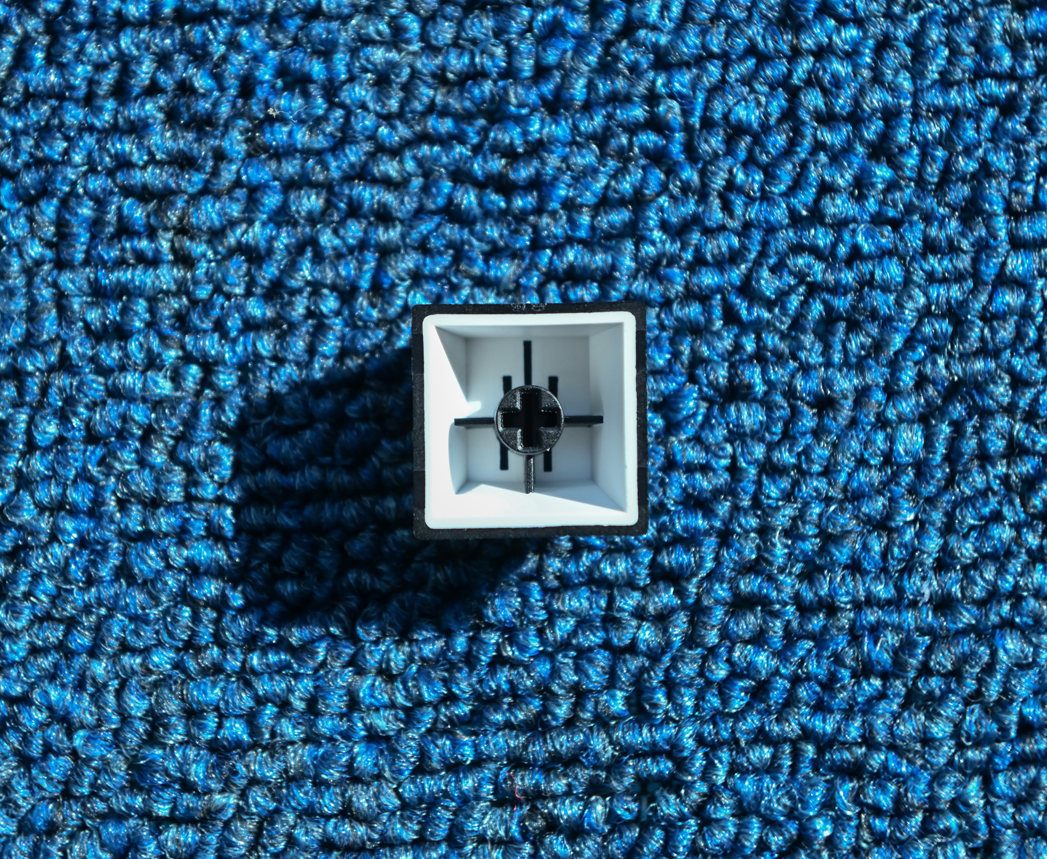 KAP Disconeccted Dark キーキャップ KAP Disconnected Dark Cherry Profile Keycaps|Keyreative