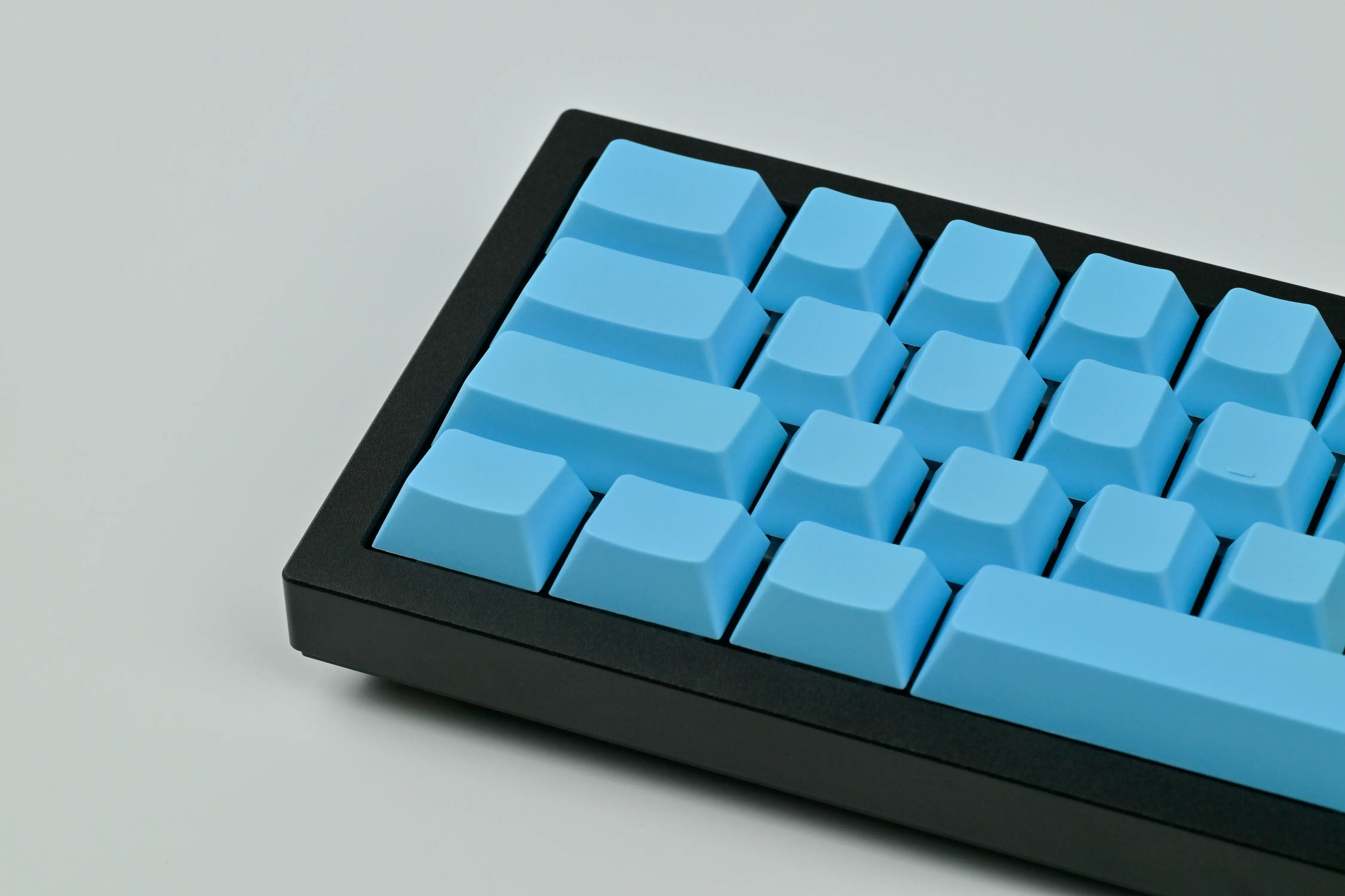 Keyreative ABS Cherry Profile Light Blue Blank Keycaps