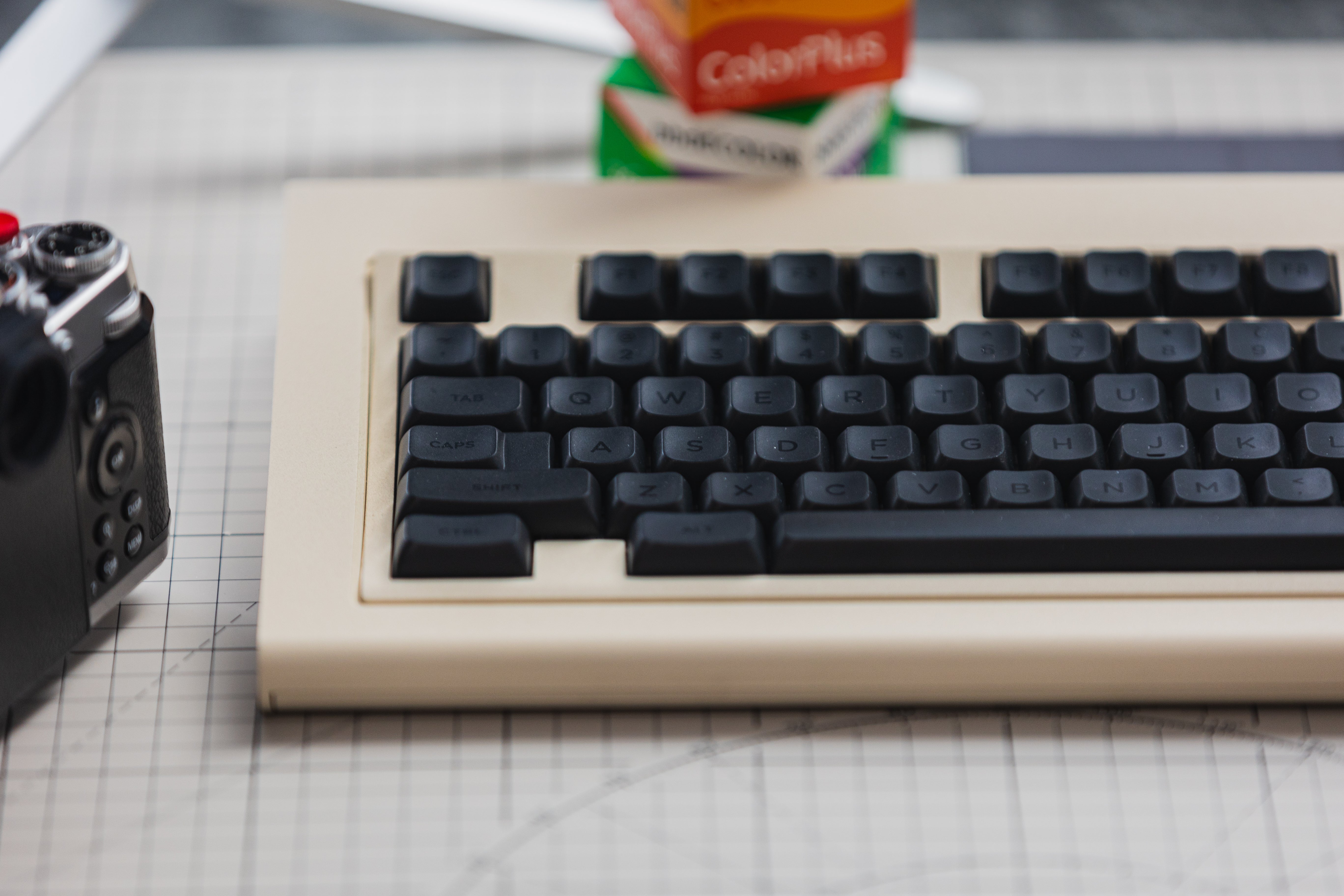 Keyreative PBS Black BOB Keycaps